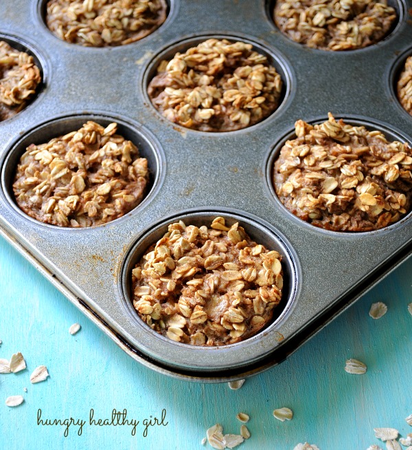 Baked Banana Oatmeal Muffins- less than 100 calories per muffin and absolutely delicious!