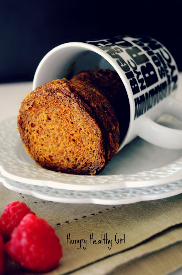 Paleo, Gluten-free Pumpkin Mug Cake- an easy healthy breakfast or snack!