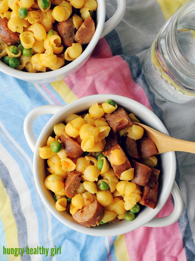 Mac & Cheese with Chicken Sausage and Peas- The kiddies and the grownups will love this Mac & Cheese!