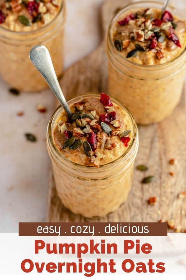 Pumpkin Overnight Oats that are easy and can be meal prepped