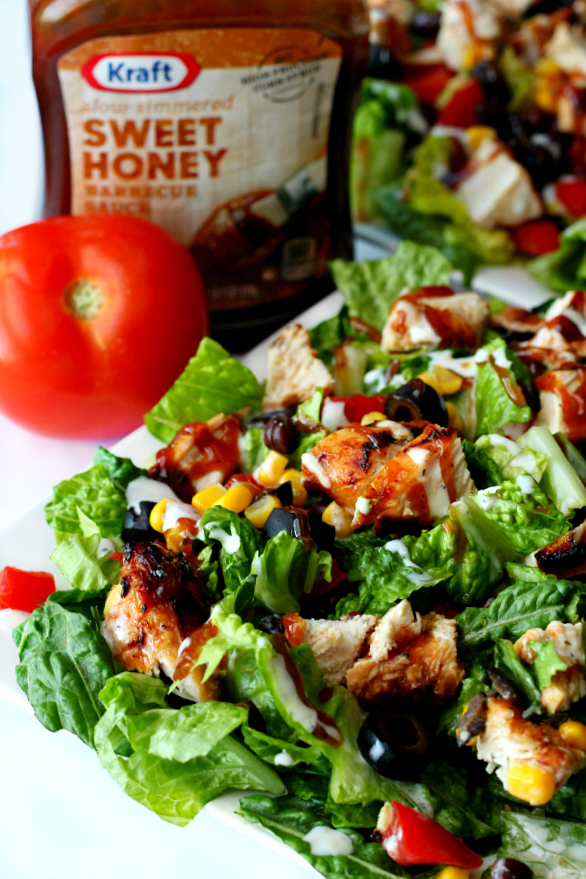 Grilled Chicken Barbecue Salad- a healthy salad that's full of mind-blowing flavor!