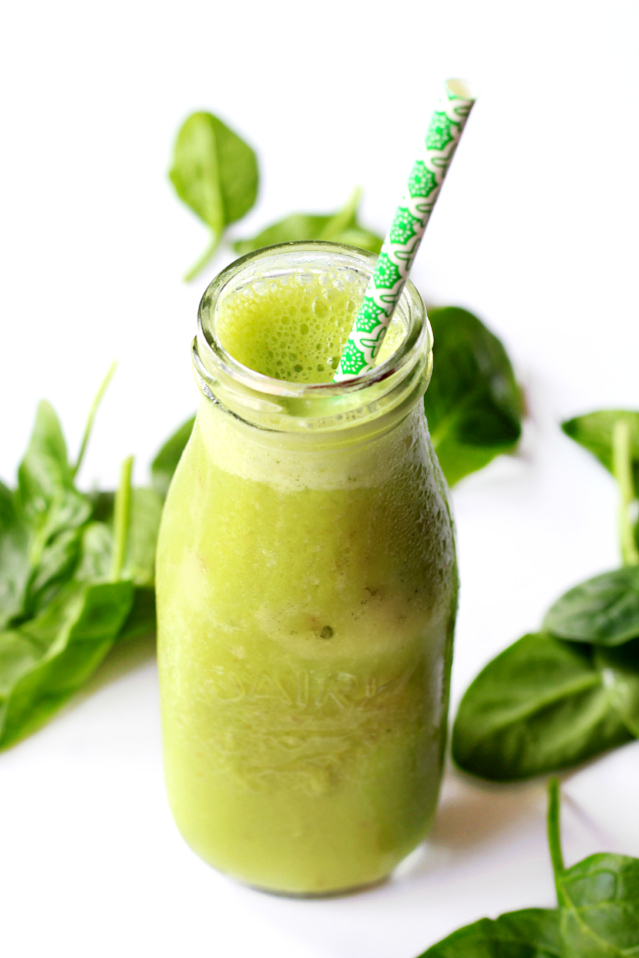 Spinach and Date Smoothie- The ingredients in this smoothie make it a great immune booster!