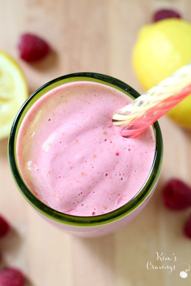 This ProHydrate Raspberry Lemon Smoothie comes complete with a sweet-tart refreshing flavor, creamy-dreamy texture and a huge kick of protein!