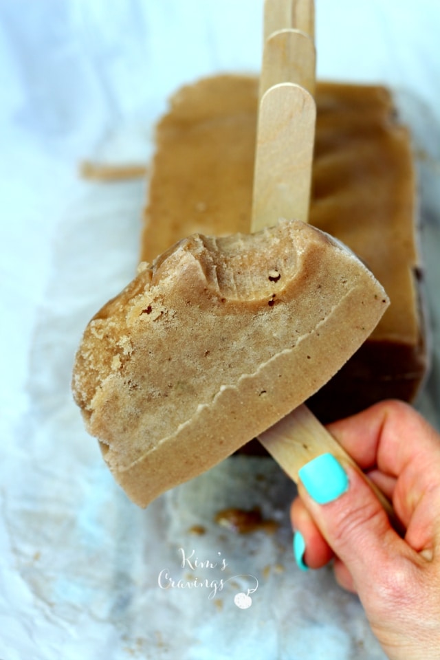 These 4 Ingredient Vegan Chocolate Popsicles are quick, easy and deliciously refreshing- the perfect weapon to combat hot summer days!