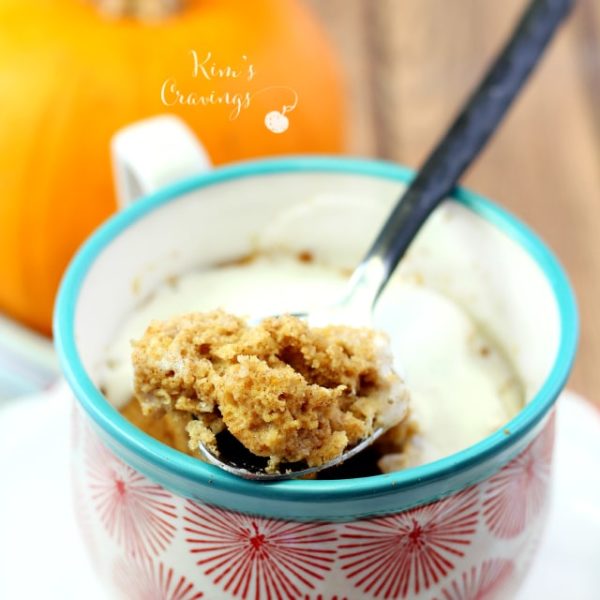 When you crave a yummy fall treat, this Pumpkin Spice Microwave Mug Cake is perfect for satisfying that sweet tooth! As an added plus, this pumpkin cake will take you about 5 minutes from mug to microwave to... in yo belly!