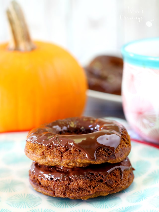 Skinny Pumpkin Spice Donuts proving donuts can be healthy and absolutely delicious! At just over 100 calories each, these baked pumpkin donuts are super simple and come loaded with lovely fall flavors.