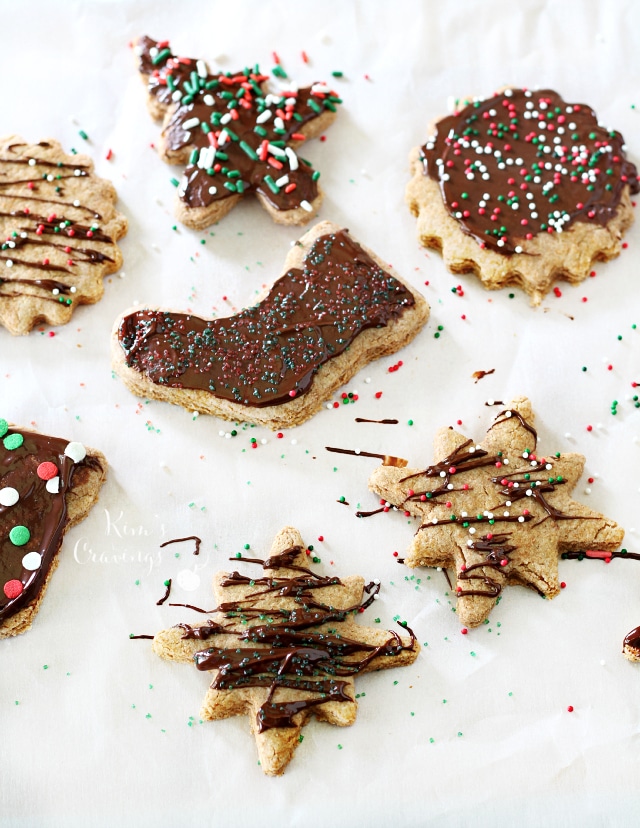 Under 100 calories per cookie and baked with wholesome ingredients, there's no need to feel guilty gobbling up more than a few skinny sugar cookies! (vegan & dairy-free)