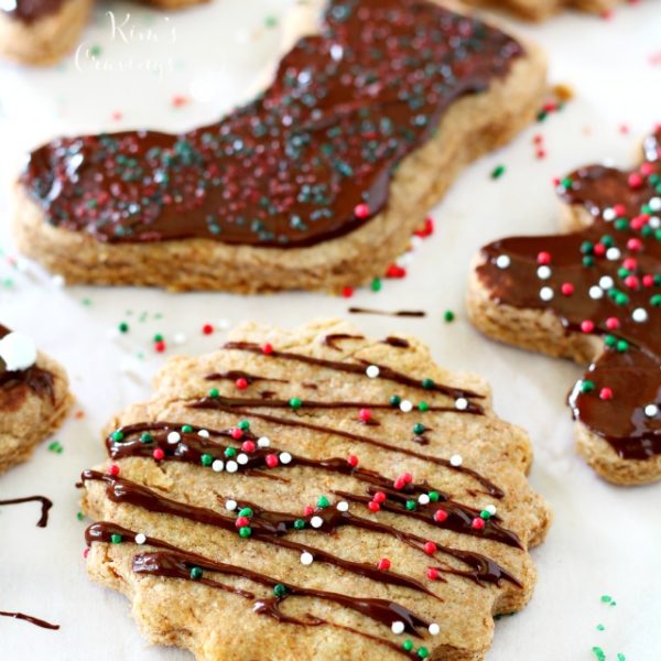 Under 100 calories per cookie and baked with wholesome ingredients, there's no need to feel guilty gobbling up more than a few skinny sugar cookies! (vegan & dairy-free)