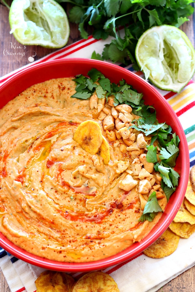 Sriracha Lime White Bean Hummus is a fun, spiced-up twist on the traditional chickpea dip! In less than 10 minutes you can be wowing guests with this flavor-packed creamy white bean appetizer. (gluten-free and vegan)