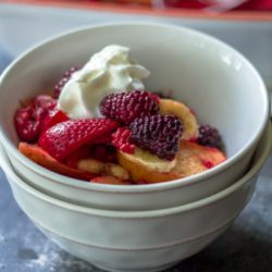 This super easy, healthy baked fruit dessert (vegan and gluten free) is the perfect sweet treat for those of us with a raging sweet tooth that still aim to eat nutritiously.