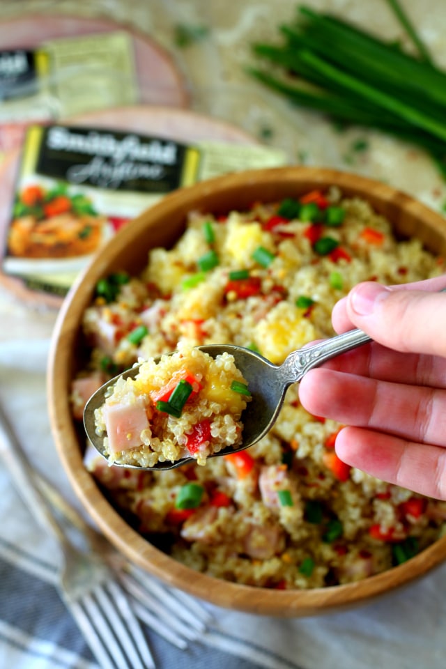 Ham Pineapple Quinoa Salad- loaded with fresh, tropical flavors and so easy it can be thrown together in less than 20 minutes! (gluten-free, dairy-free)