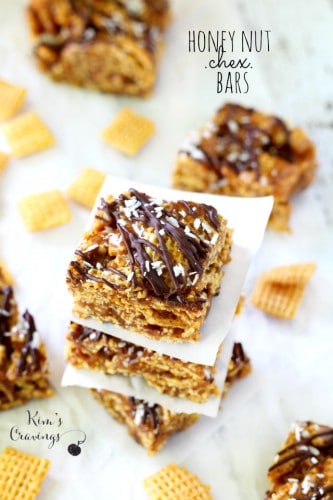 Sticky, sweet, crunchy… Honey Nut Chex Bars are simply irresistible! Made gluten-free and vegan (if you use regular corn Chex), so all can enjoy!
