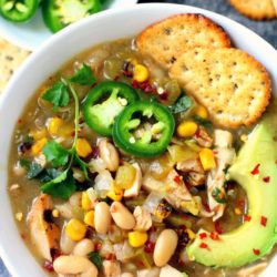 A flavorful Skinny White Chicken Chili that makes you feel warm from the inside out and is so perfect served during the winter season! gluten-free & dairy-free