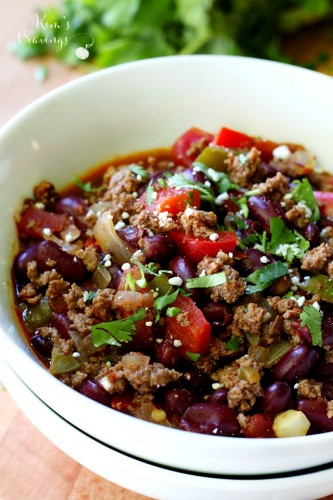 Clean Eating Bison Chili is so easy to make and so mouthwatering, your tastebuds will dance! This nutritious meal choice is filling, full of flavor and perfect for those picky "meat and potato" people that are easing into healthier eating.