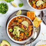 vegetarian chili served with cornbread