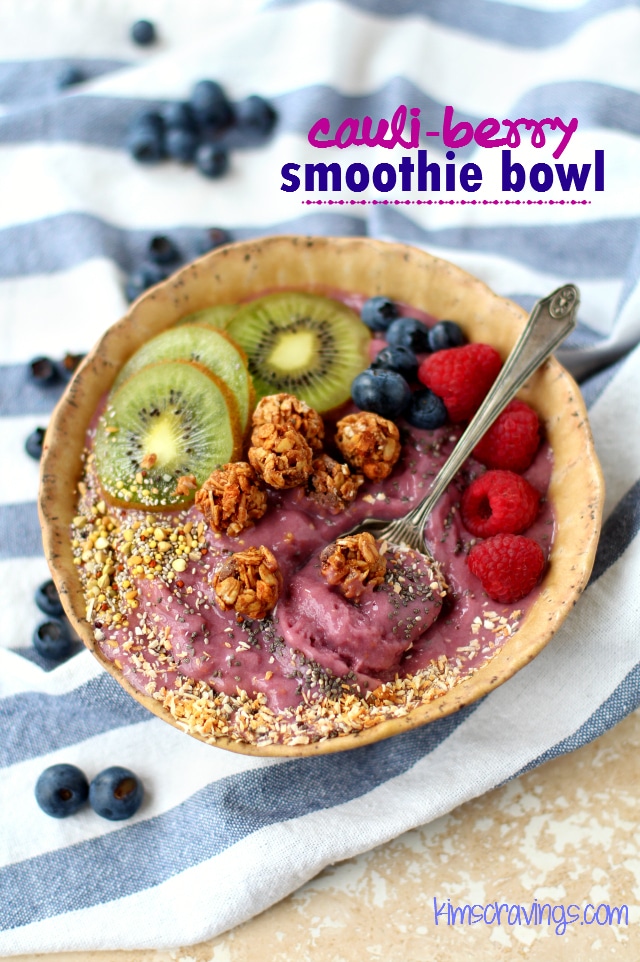 Cauli-Berry Smoothie Bowl - if you like smoothies, you will love this creamy and dreamy smoothie bowl! Eat with a spoon and top with your favorite toppings! 