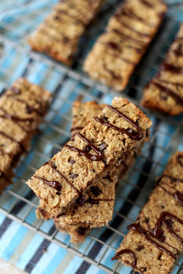 Soft Baked Oat Snack Bars- Welcome to the softest, tastiest baked snack bars ever! {gluten-free & vegan}