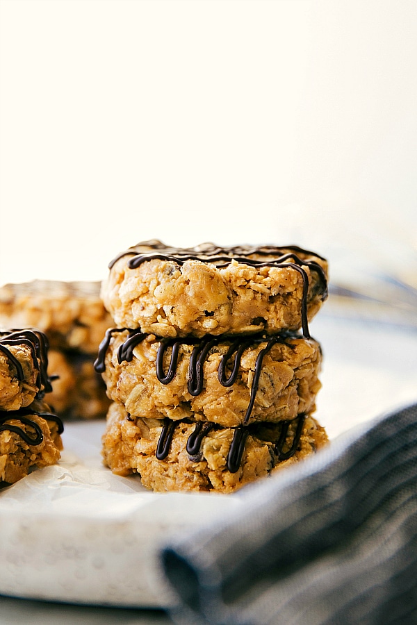No-Bake Healthy Breakfast Cookies are quick and easy make and so delicious! 