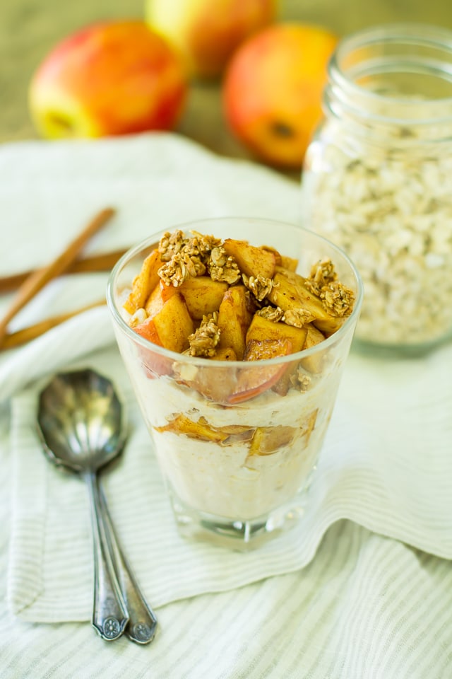 We’re starting the day off right with easy Apple Pie Overnight Oats! This creamy, sweet, wholesome, heavenly breakfast recipe can be made in about 5 minutes and lasts several days in the refrigerator. Perfect to make in advance and take on-the-go!