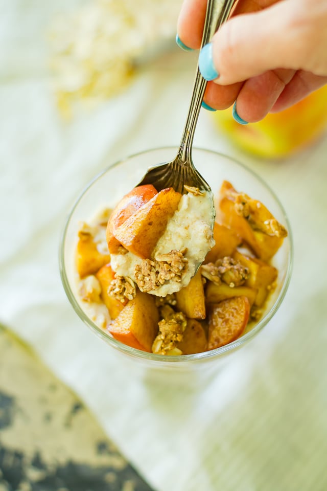 We’re starting the day off right with easy Apple Pie Overnight Oats! This creamy, sweet, wholesome, heavenly breakfast recipe can be made in about 5 minutes and lasts several days in the refrigerator. Perfect to make in advance and take on-the-go!