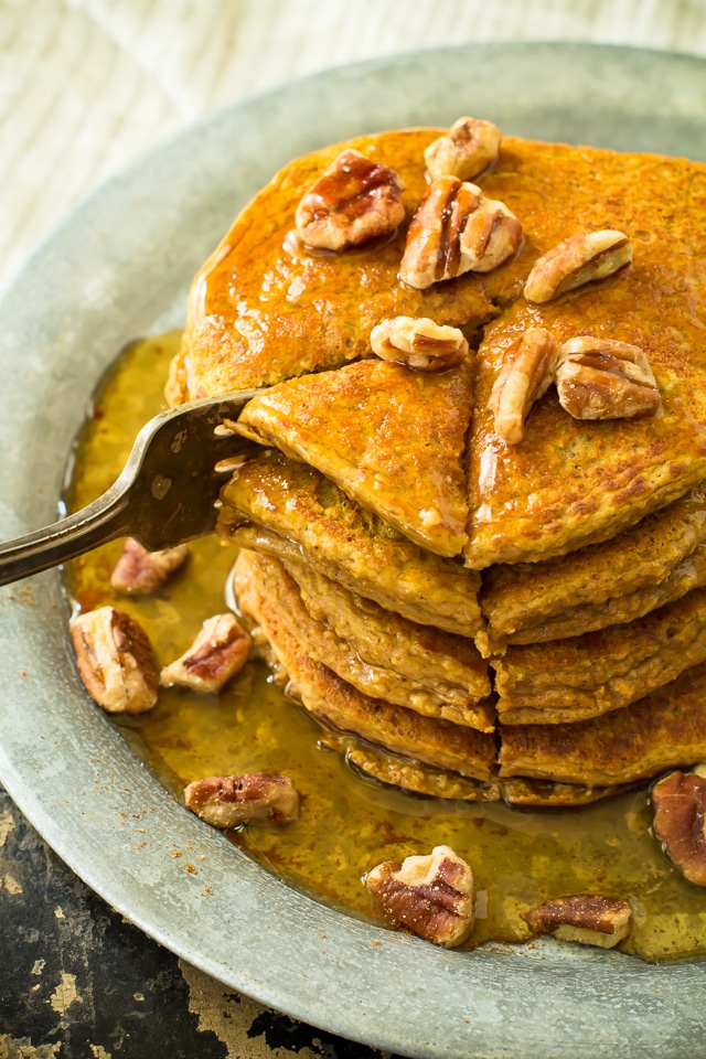 Healthiest Pumpkin Oat Protein Pancakes - tender, fluffy pancakes that can be whipped in the blender. Healthy, simple and perfect for chilly fall mornings!