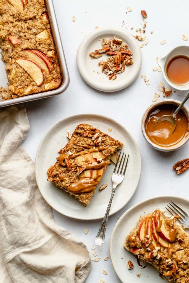 baked oatmeal with apples topped with peanut butter