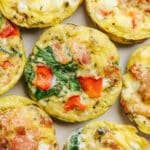 egg muffin cups with spinach, bacon and red bell pepper