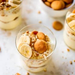 banana pudding cups topped with Nilla wafers
