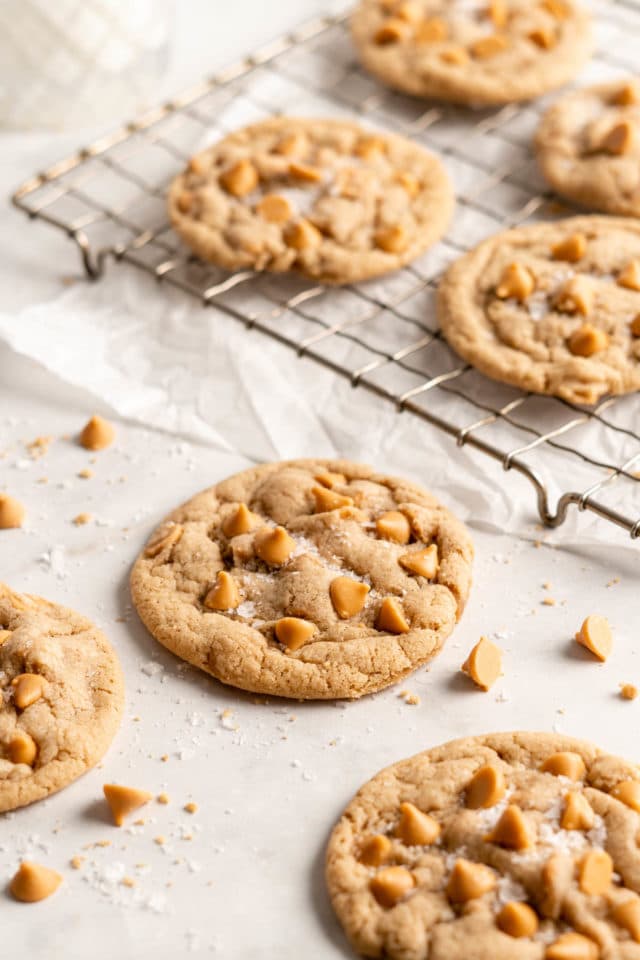 butterscotch cookies on a wire rack for cooling