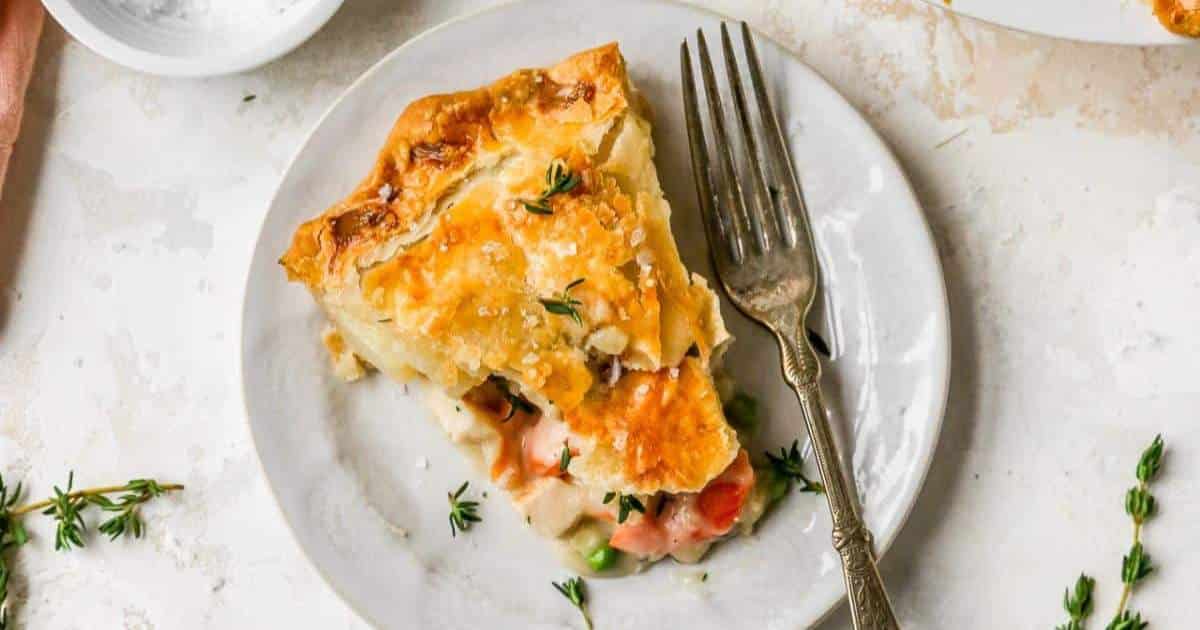 Easy Chicken Pot Pie - Kim's Cravings