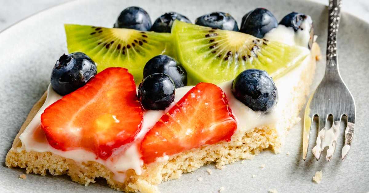 Fruit Pizza - Kim's Cravings